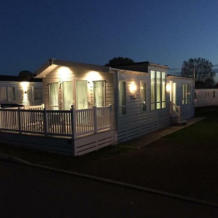 Highfield Grange Hotel Clacton-on-Sea Exterior foto